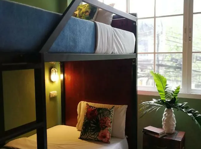 Miami Sukhumvit Ostello Bangkok