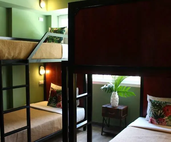 Miami Sukhumvit Ostello Bangkok